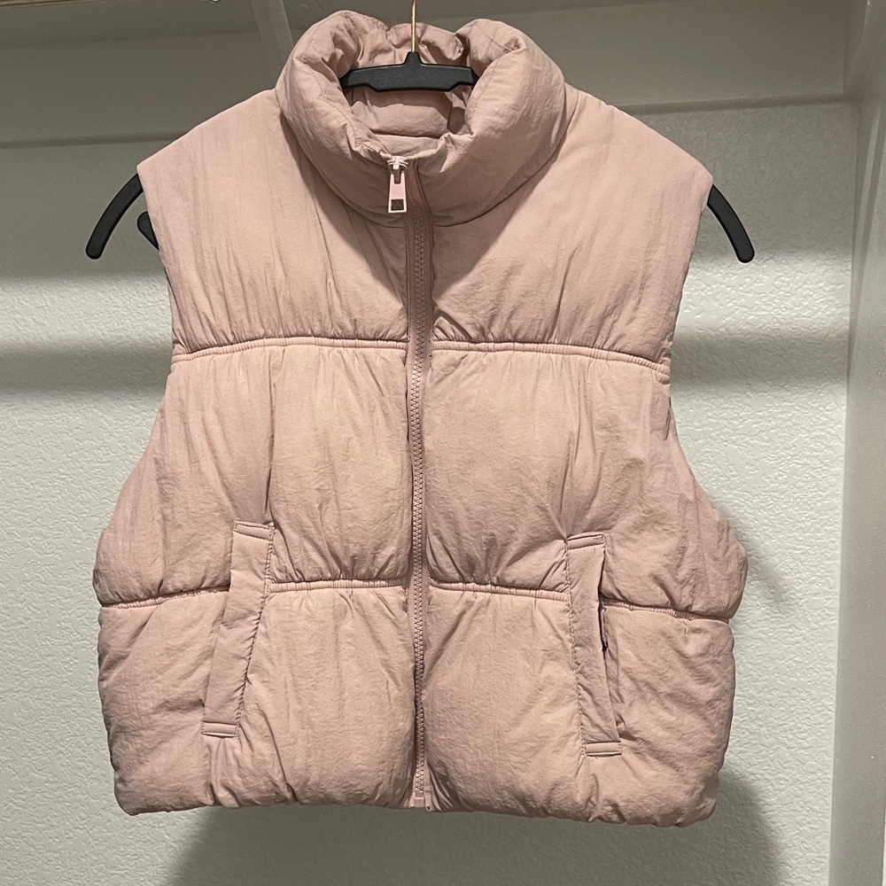 Love Tree Blush Puffer Vest